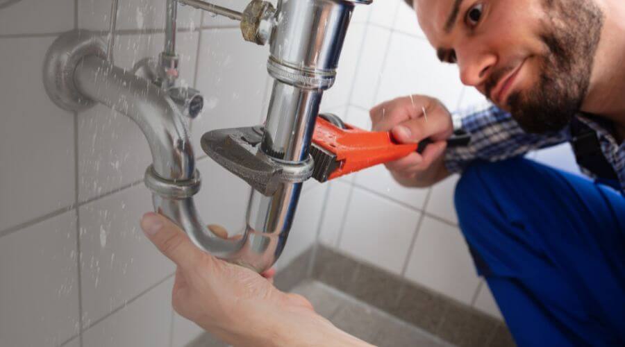 Expert burst pipe repair services in Sykesville, PA
